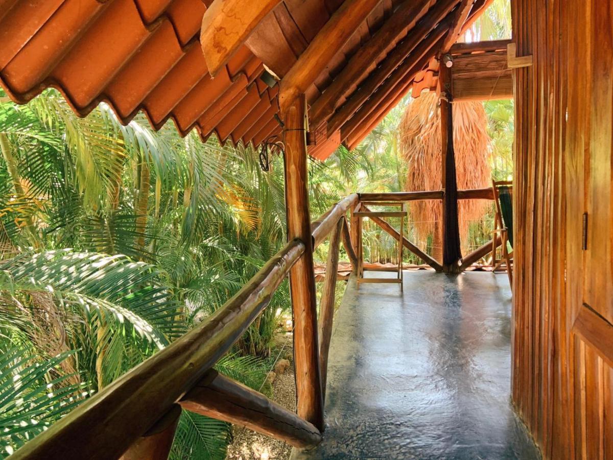 Griss Lodge & Spa Playa Santa Teresa (Puntarenas) Exterior foto